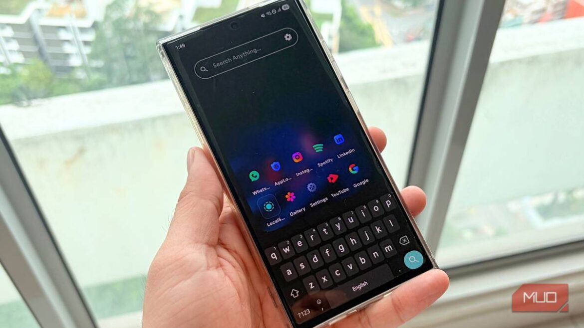 This open-source app lets you search your entire Android phone from one bar