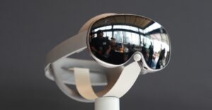 You can now turn 2D apps into 3D while using the Galaxy XR headset